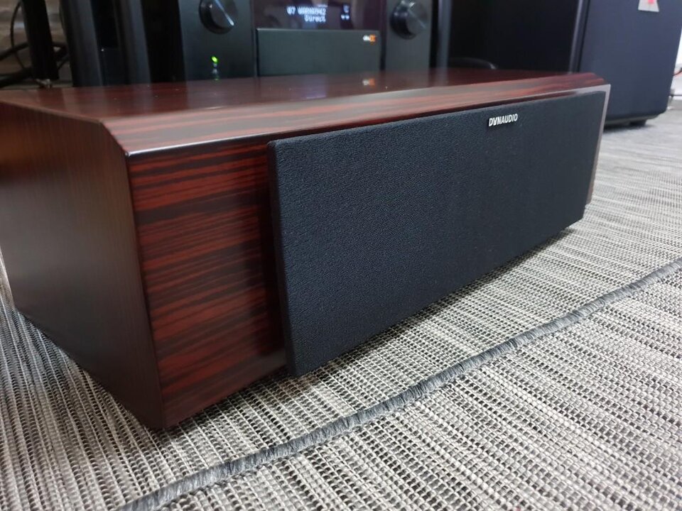 wts_dynaudio_excite_x24_center_speaker_1546677814_bf602e7a_progressive.jpg