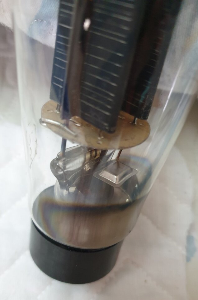 z2250746509598_7c7606d71096e163866e19d51b127899.jpg