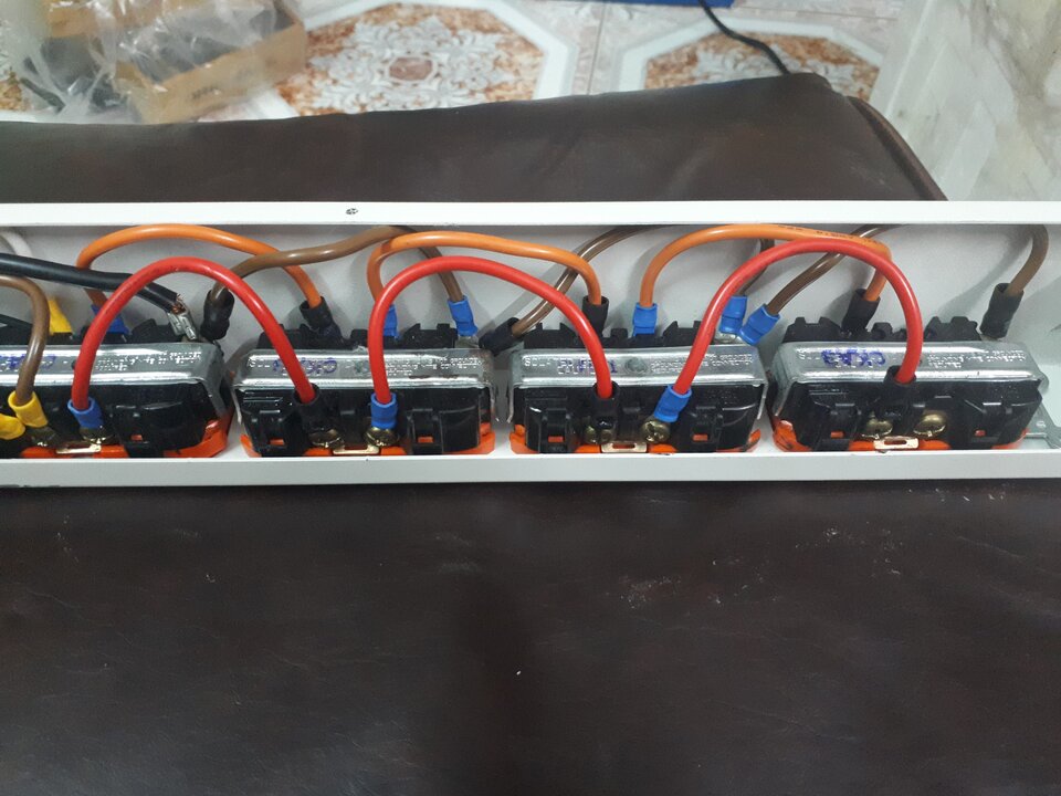 z2317149748311_17da92244df727992e510f76d94f6357.jpg