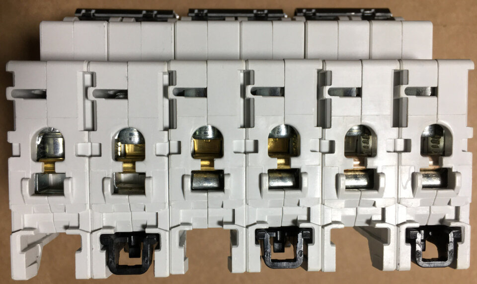 z2432626136699_d0c139c43c1d927005eed1715e7edb20.jpg
