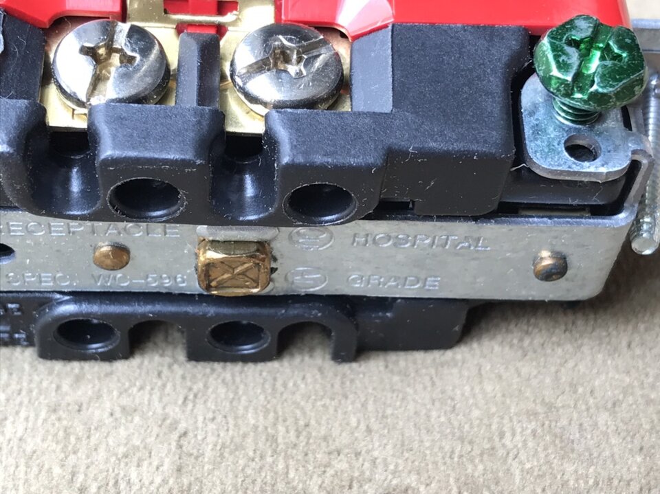 z2600855778361_8d7f81be9f8ad6f9530c281c4f099f4a.jpg