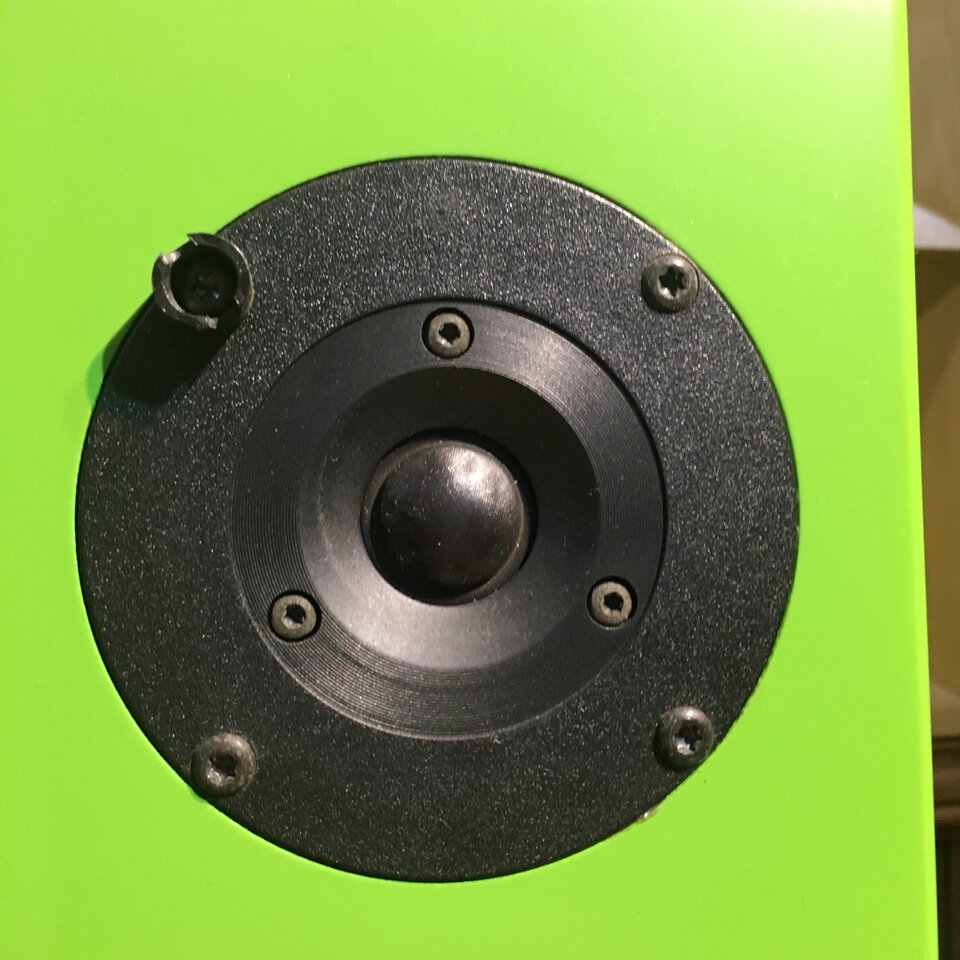 z2742396512481_2894155477e3f27f5e3978d808862f05.jpg