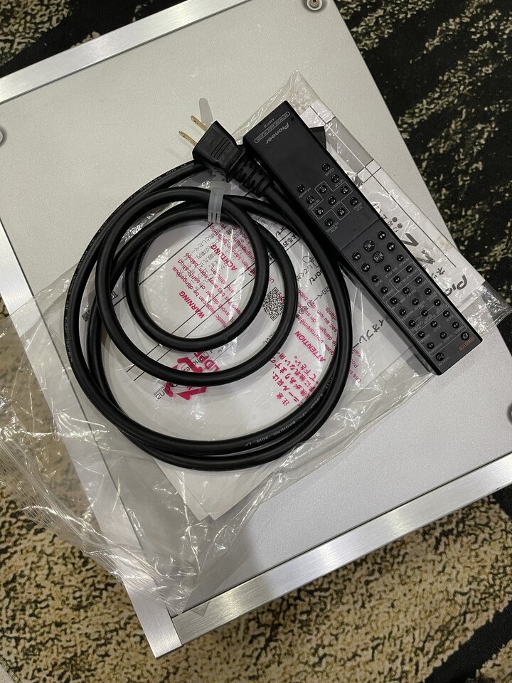 z2916875937191_1b058b61714f580097796623455adf51.jpg