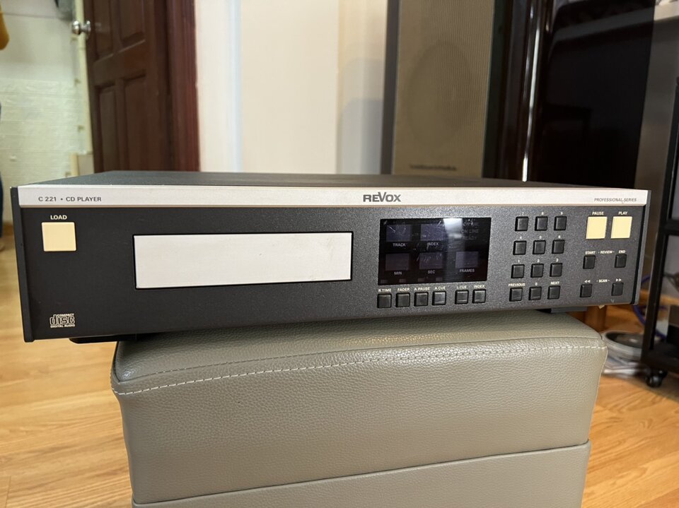 z3063323372247_4441d46c5f27e409f2104fddef4b8852.jpg