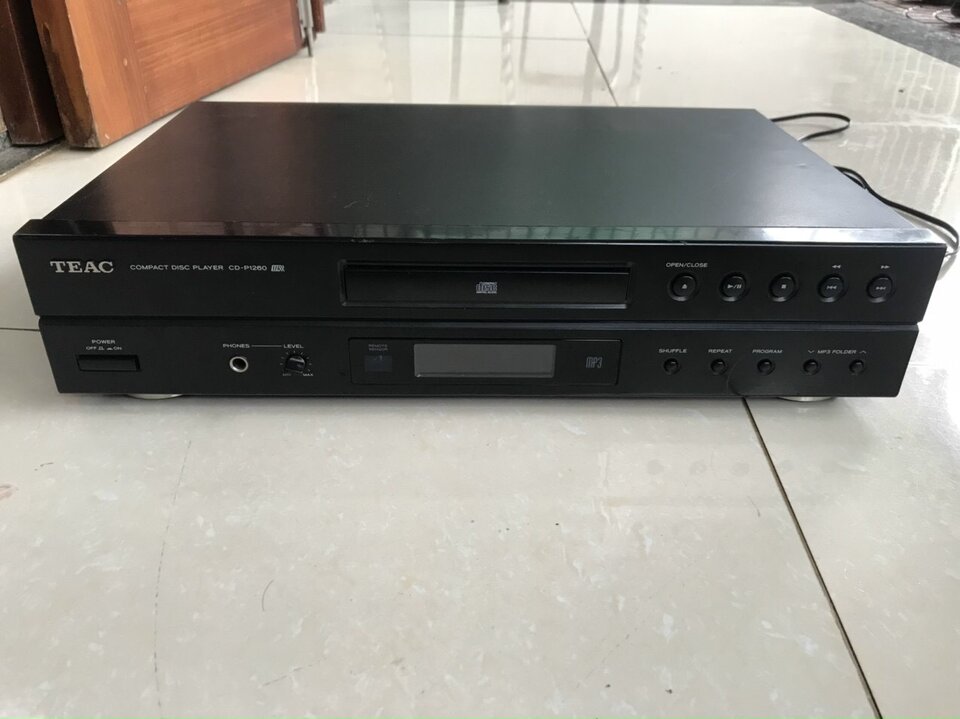 z3068401112630_919d06d40c6f9bb5d197b18b1d0ccfea.jpg