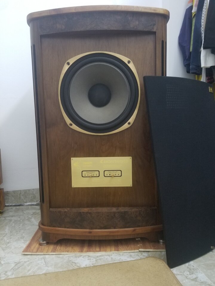 z3127729946577_3d7778694600460f04d9522489cf1ee7.jpg