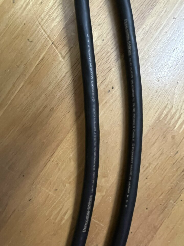 z3144096110417_fda78394d81806c66e81671a9785e996.jpg