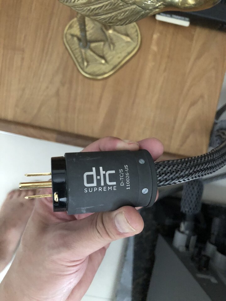 z3612118635643_5edee4e5d56da5244c579e10851823db.jpg