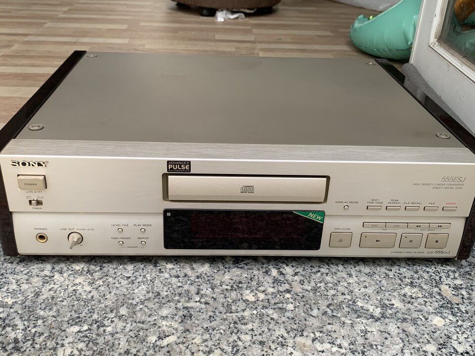 z4717104956663_61df809b854d3d16250aded4d0565ff0.jpg