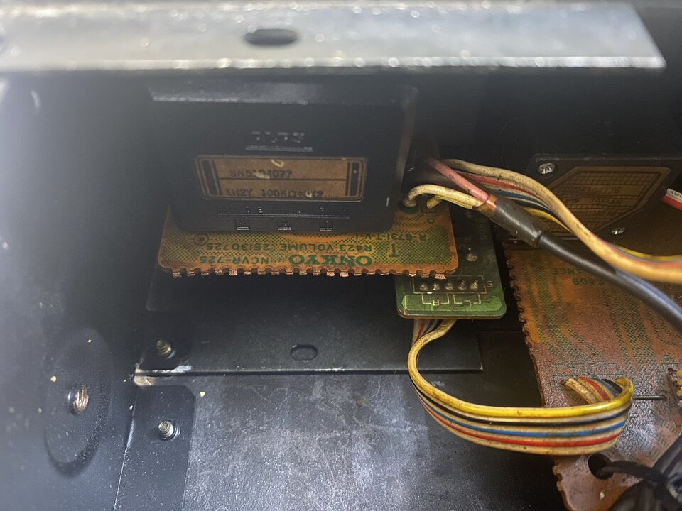 z4831524004377_4111adb2da632ee534598405f8a57ad0.jpg