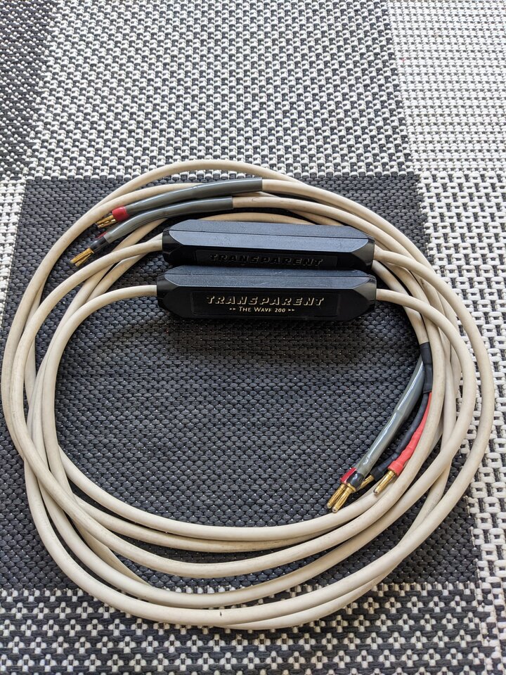 z4914129137051_16d2be3c46c923a0d20e18901b82bdd0.jpg