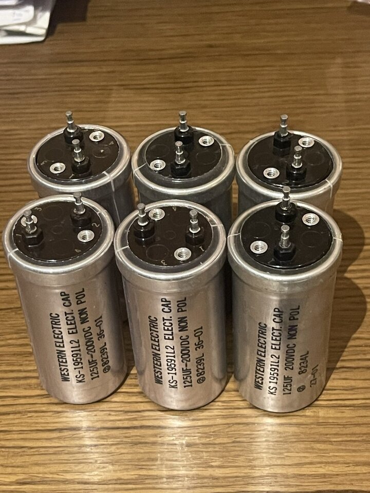 z5668708720381_0003536106d9832553288168b2f073e5.jpg