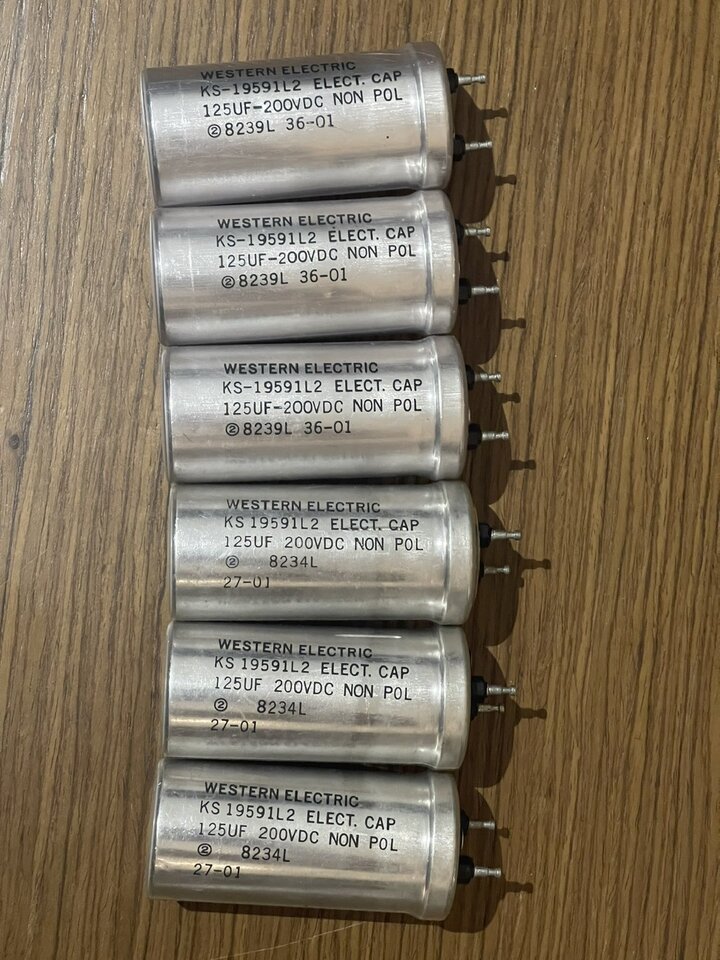 z5668708720385_0c4e384ce6815606266decca2e700582.jpg