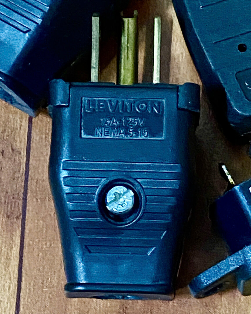 z7915065259957_a26b89a10100ab46d00e488c0f6a9b4e.jpg