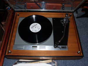 THORENS TD125.jpg