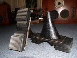 JBL Horn 5390.jpg