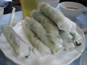 3rd day - Sumo Noon- Pho cuon.jpg