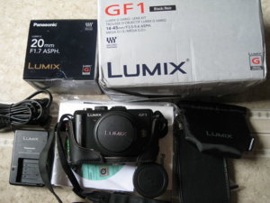 Lumix GF! Package (a).jpg