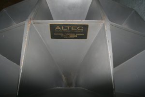 New_CANON_30D_LEN18-55 175.jpg