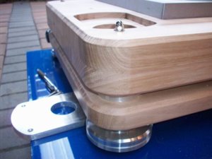 Hipster05-Plinth for Technics SP10. 02.JPG