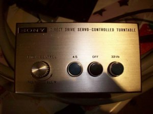 Hipster05-SONY controlled turntable.jpg