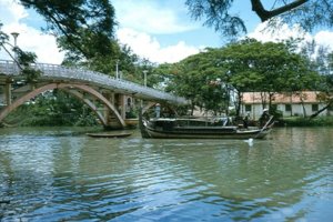 Cau so thu 1965.jpg