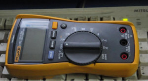 Fluke 117C.jpg