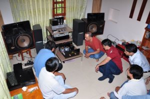 AE vừa nghiên cứu vừa thẩm âm-49.jpg