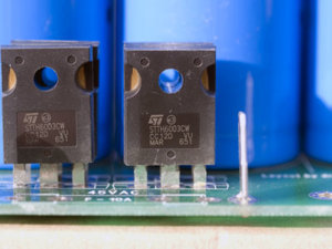 Diode nguon CX.jpg