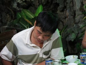 cuquan đang truyền tải cảm xúc.jpg