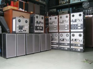 AKAI-M8-M9-M10-1710 (2).JPG