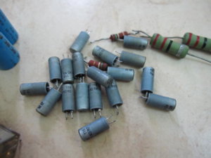 tụ nhôm.JPG