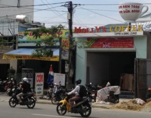 goc hue ban ngay 1 (800 x 621).jpg