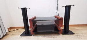 Kệ chân loa (3).jpg