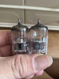 z3680600764722_87618ed3e9cd3e3cee75f2b8d49c6507.jpg