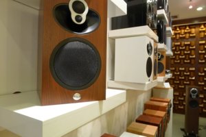 LINN MAJIK 109 full colour.jpg
