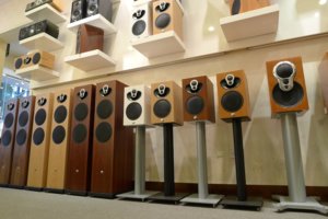 LINN MAJIK 140 & 109 Full Colour.jpg