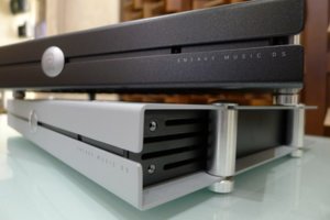 SNEAKY MUSIC DS-Black & White.jpg
