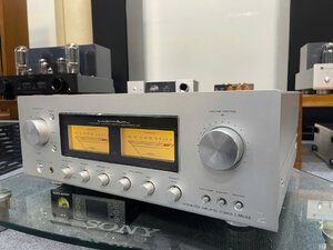 アンプ LUXMAN L-550 The Luxman L-550AXII Integrated Amplifier