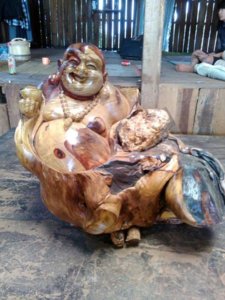 cẩm lai.jpg