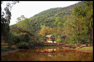 HUYEN-KHONG_SONTHUONG 001SM.jpg