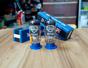 01. 12AUP7 Mullard -1957.jpg