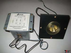584174-tweeter_high_frequency_unit_jensen_rp302_gold_amp_network_a402.jpg