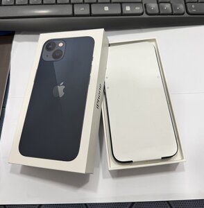 Iphone13.jpg