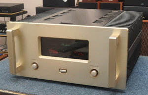 accuphase.jpg