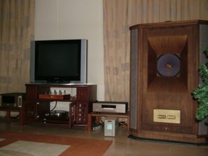 Tannoy-Accuphase4.jpg