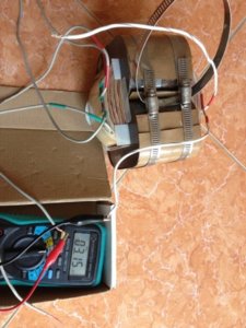 Đo quận sơ với cọc 8 r thứ cấp, kết quả F = 3.15nf.JPG