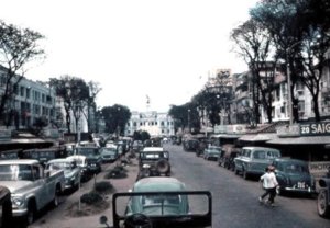 Đường Nguyễn Huệ 1967.jpg