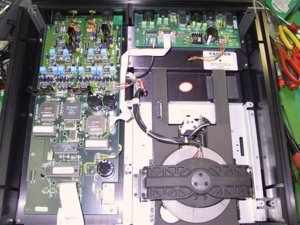 Wadia16_inside.jpg