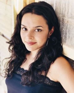 0303_norah_jones_b.jpg